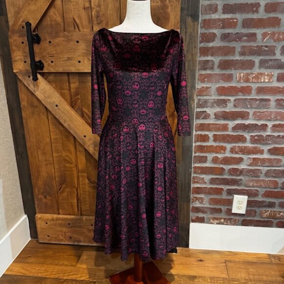 Disney Gothic Nightmare Before Christmas Skull Swing Dress Size Medium NWT - Picture 2 of 9
